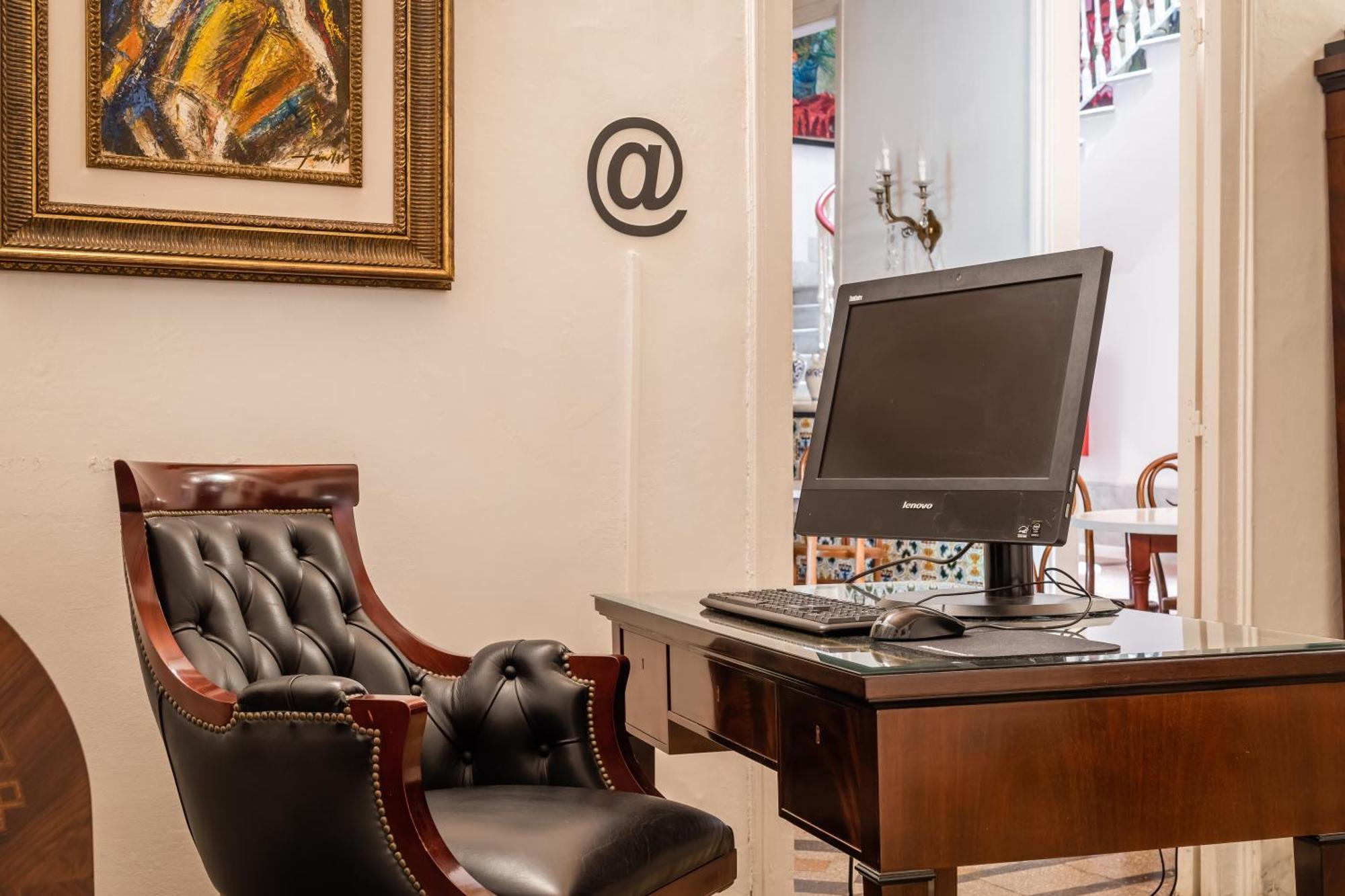 Hotel Medium Romantic Sitges Luaran gambar